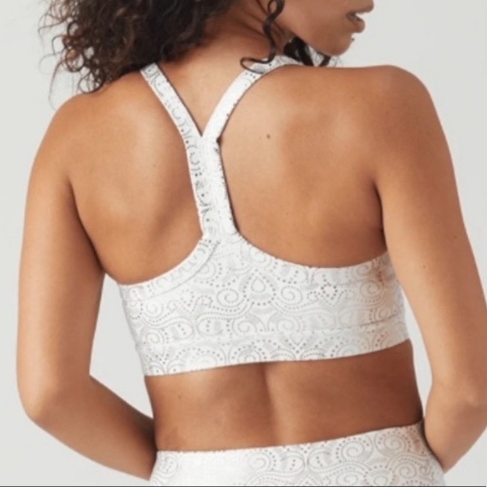 GLYDER NWT LOTUS SPORTS BRA WHITE GOLD FOIL EXTRA SMALL - Picture 2 of 8